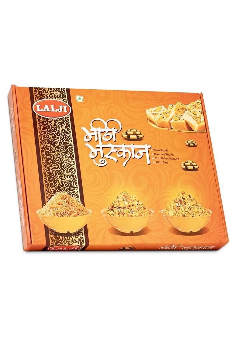 LALJI Meethi Muskan Gift Pack Soan Papdi, Bhujia, Cornflix Mix & All-in-One Mixture Festive Sweet Savory Namkeen Combo