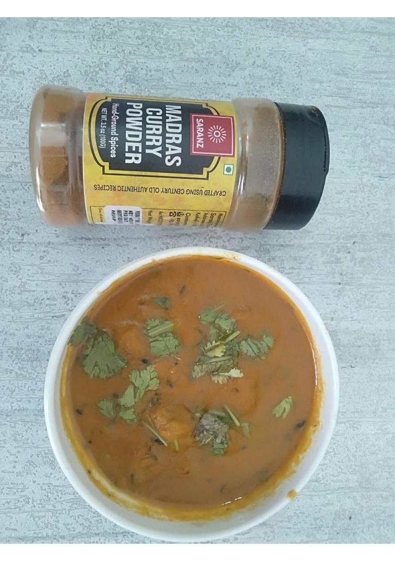 SARANZ Madras Curry Powder | Made with Authentic Whole Indian Spices Natural Organic Red Rich & Strong Flavour Instant Recipe (100 Grams Sprinkler Jar)