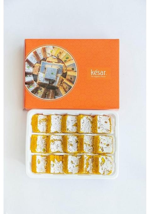 Dessert Drama Premium Sweet Gift Box Desi Ghee Moong Thal/Moong Dal Barfi 400 gm with Diwali Greetings Card || Combo Pack Corporate Gifts