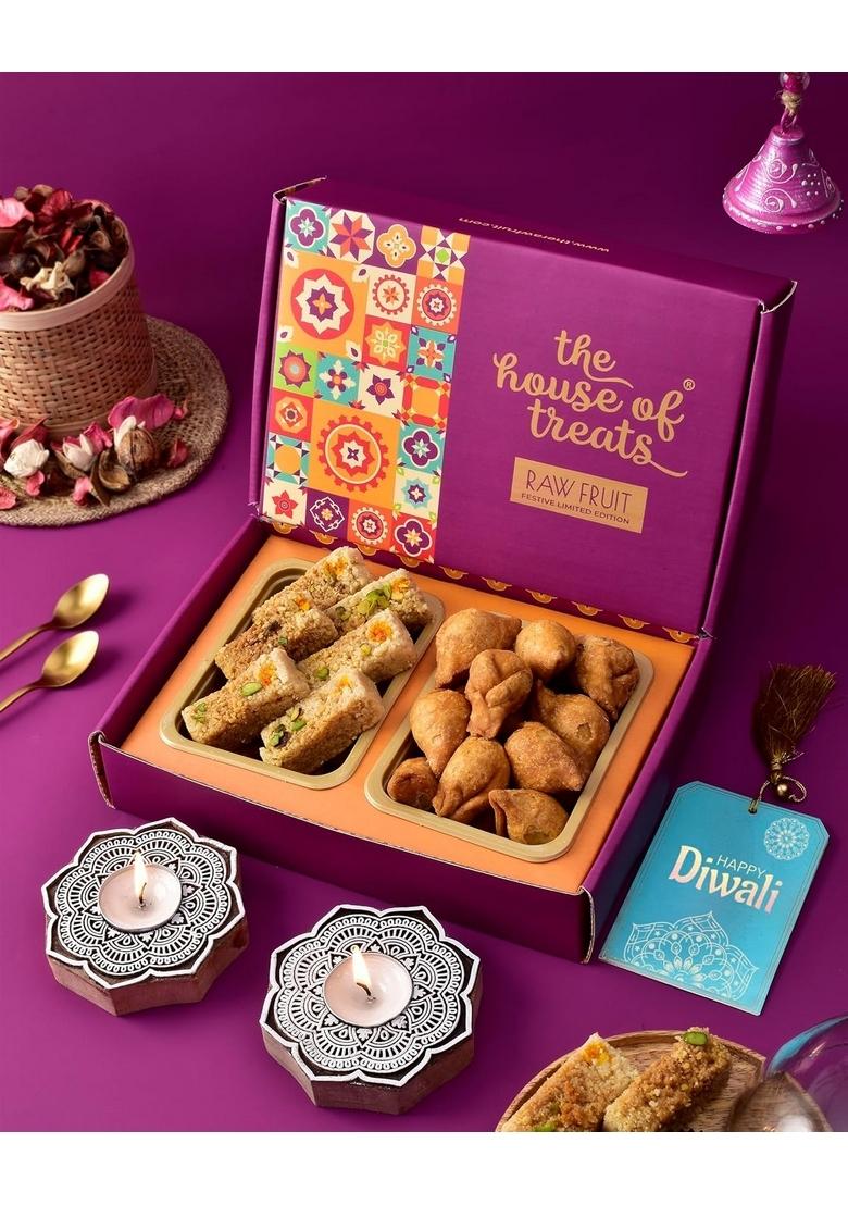 HYPERFOODS Diwali Gift For Employees Sweets Box Items Family Hamper Milk Cake Samosa with Pack of 2 Candles