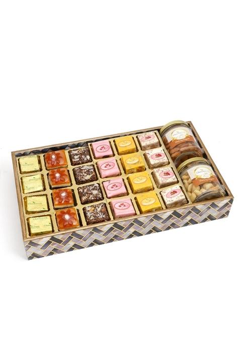 Ghasitaram Big Printed Tray of Assorted Bites, Roasted Cashews and Almonds Jars|Sweets|Sweets Gift Pack|Diwali Sweets|Indian Mithai|Diwali Sweets Box|Sweets Box|
