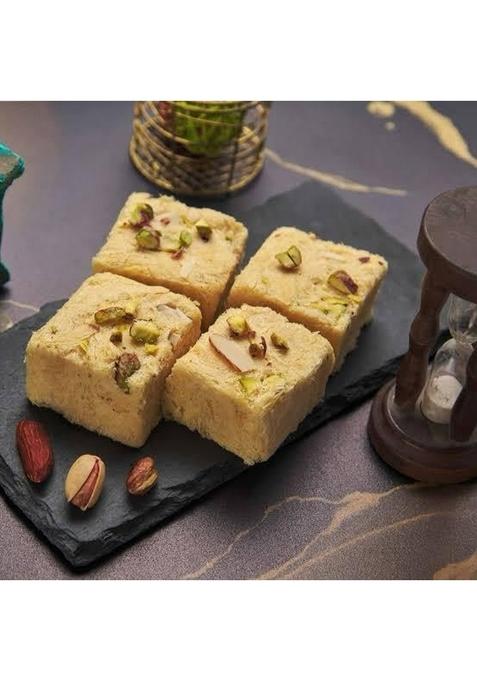 MOOCHMOOCHE Delicious Son Papdi || Sweets Gift Box Combo Pack (2 x 400g)