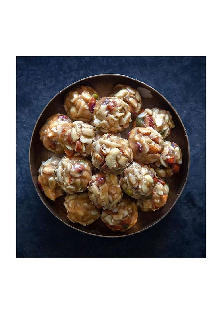 Dessert Drama Diwali Special Healthy and Delicious Desi Ghee Dry Fruits Laddoo (400 gm) Sweet Box with Ganesh ji Laxmi murti - Indya