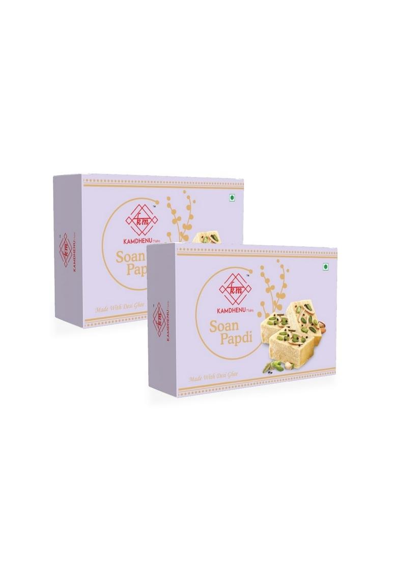 Kamdhenu Mishti s Soan Papdi 1kg (Pack of 2X400g Each) | Indian Sweets Made With Pure Ghee & Best Ingredients Added Dry Fruits No Preservatives or Additives Sweet Gift Box