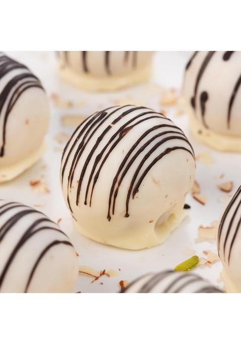 THE BAKLAVA BOX Rakhi Exclusive Amaanat Gift with Assorted Fusion Sweets and