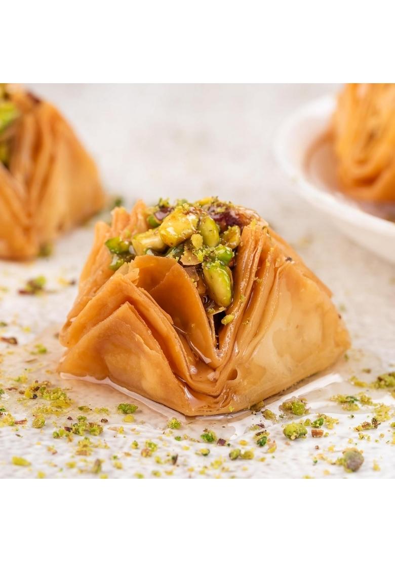 THE BAKLAVA BOX Royal Vega Gift Assorted Premium Baklavas With 2 Sets of Rakhi, Ribbon Packaging and Greeting Card (1 Kg)