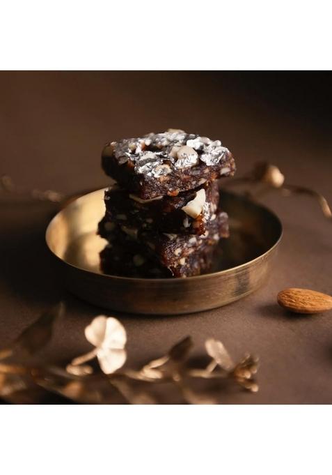 Meethi Kahani Festive Box (Anar) (Pista Barfi 6) | (Anjeer (Date Indian Sweets Pack of 3 different sweet, 360gm