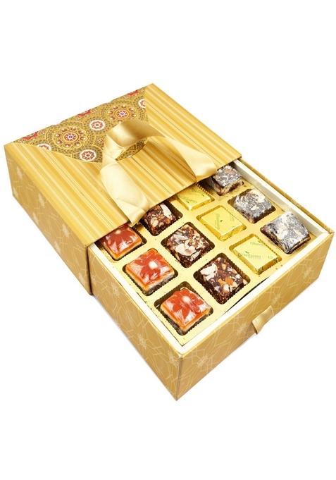Ghasitaram Gifts Bag Box with Assorted Bites|Gift Hamper| Diwali Gift Hamper|Food Hampers|Gourmet Hampers|