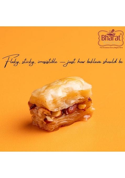 Bharat Baklava Gift Box | Assorted Middle Eastern Sweets 650g Cashew Tart, Almond Simsimia, Finger Premium Mithai for Gifting & Celebrations