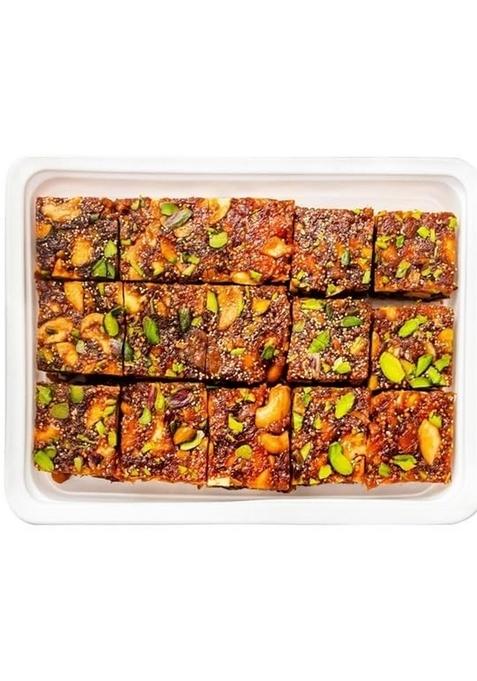 Karachi Bakery Anjeer Burfi, 200 grams.