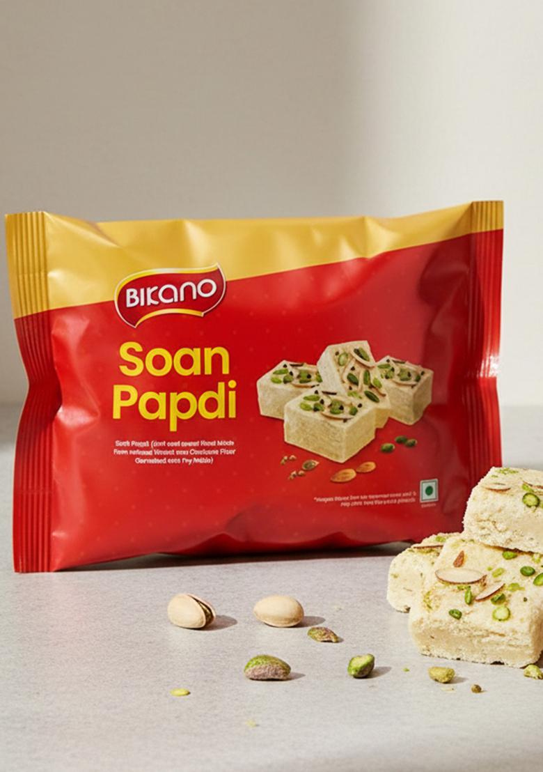 BIKANO Soan Papdi 400g | Traditional Indian Sweet Soft & Flaky Mithai Ready to Eat Dessert