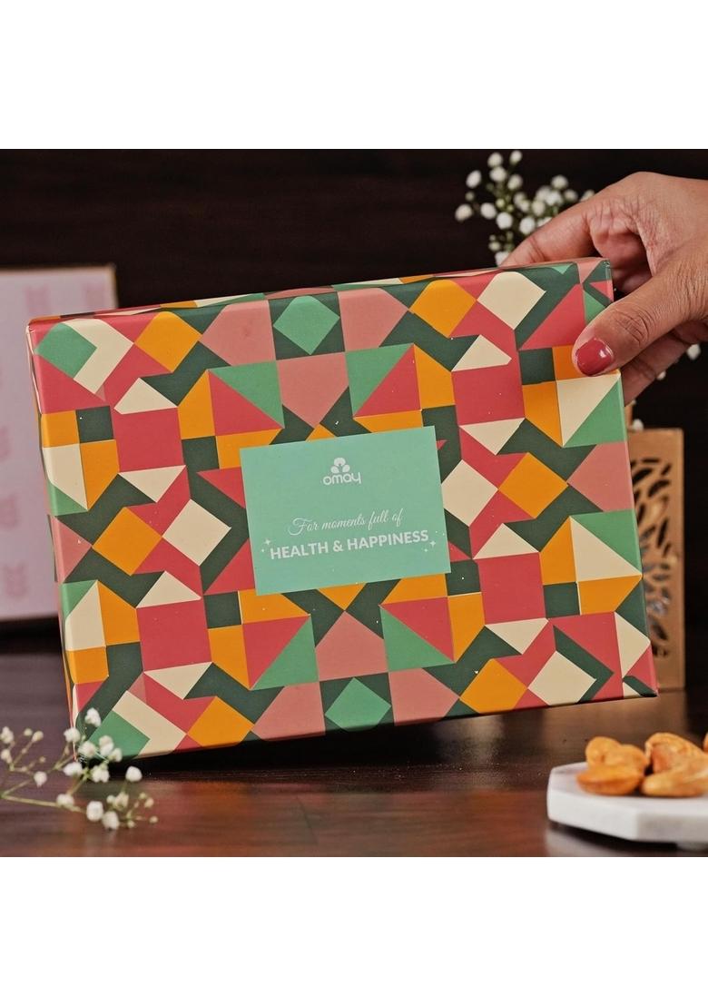 Omay Foods Wonderful Delights Gift Box I Dry-Fruits, Healthy Snacks, Tea Wedding Hamper | Corporate New Years Favors Premium Festive