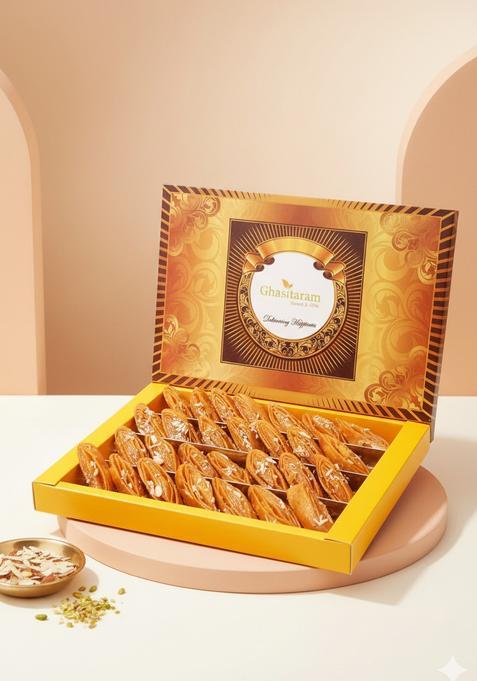 Ghasitaram Gifts Holi Sweets/ Gift/ Hampers/ Khaja 800 GMS |Sweets|Sweets Gift Pack|Diwali Sweets|Indian Mithai|Diwali Sweets Box|Sweets Box