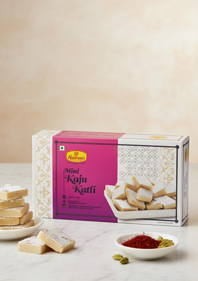 Haldiram's Nagpur Mini Kaju Katli 250g | Bite-Sized Cashew Barfi Traditional Indian Sweet Made with Premium Ideal for Gifting & Snacking