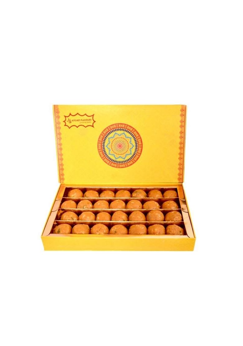 JS Kitchen Flavours Sweets & Snacks Besan Dry fruits Ladoo| Indian Sweet (500 GM) 10pcs