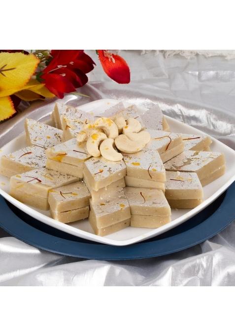 BIGWISHBOX Rakhi Gifts | Kaju Katli Mithai 800g Almonds 1Kg Cashew Nuts 02 Beads With Roli Chawal Tilak Nextday Delivery