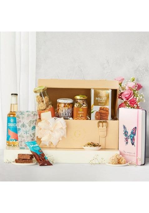 THE GIFT STUDIO.COM Fit & Fabulous Mom Hamper | Healthy Gourmet Snack Box with Smoked Almonds, Herbal Teas, Phab Bar Wellness for Mother's Day, Birthdays Celebrations