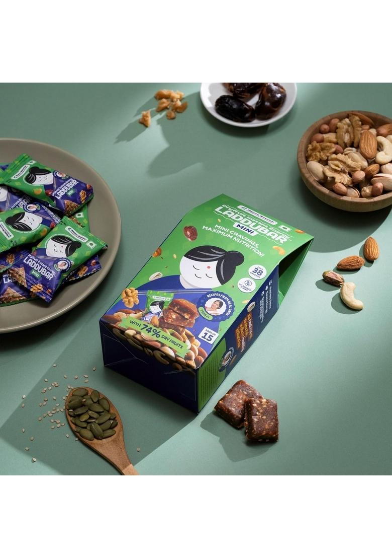 MAMANOURISH LADDUBAR Minis Dryfruit Date Bites Energy Bars | No Refined Sugar & Preservatives Healthy Dry Fruit Bar Mini Fruits Barfi