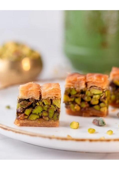 Gourmet Baklava Grandeur Gift Box