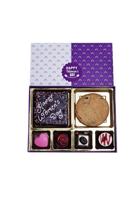 VELVET FINE CHOCOLATES Delightful Chocolate Box| Holi Gift Hamper | Festival Gifting Gifts For Family & Friends Birthday, Anniversary Wholesome Corporate