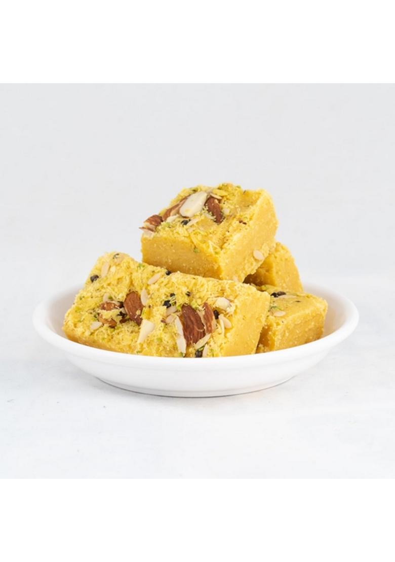 HIRA SWEETS Patisa 500gm | Soan Papdi Indian Mithai Instant Ready To Eat