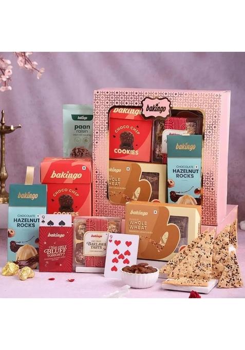 Bakingo Premium Gift Hamper of Wheat Cracker, Choco Cookies, Hazelnut Rocks, Baklawa Tarts, Paan Raisins & Cards For Birthday Gift, Anniversary Christmas New Year (Same Day Delivery)