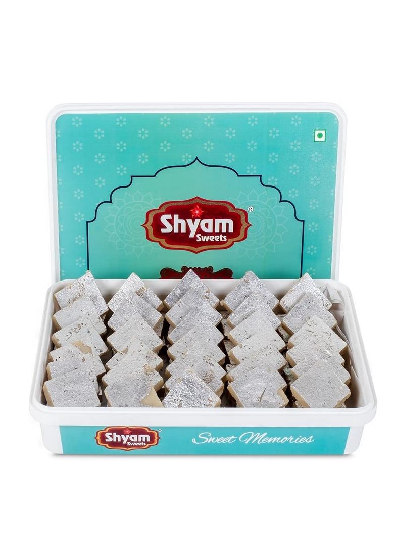 shyam sweets Desi Ghee Kaju Katli Burfi 900g Premium Cashew Almond Mithai | Authentic Indian Sweet with Less Sugar Luxury Gift Box Vegetarian Festive Gifting