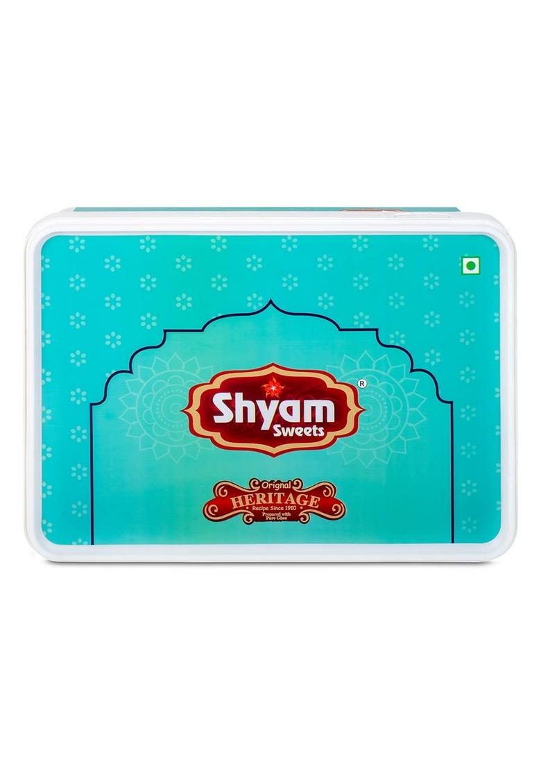 shyam sweets Desi Ghee Kaju Katli Burfi 900g Premium Cashew Almond Mithai | Authentic Indian Sweet with Less Sugar Luxury Gift Box Vegetarian Festive Gifting