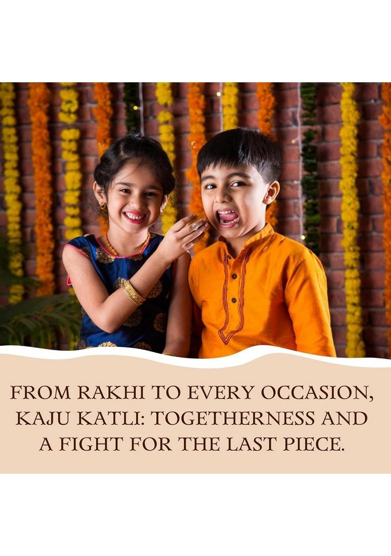 THE SWEET BLEND Diwali Gift Hamper with 400 g Kaju Katli & Almonds| Traditional Indian Sweets | Celebration for Box