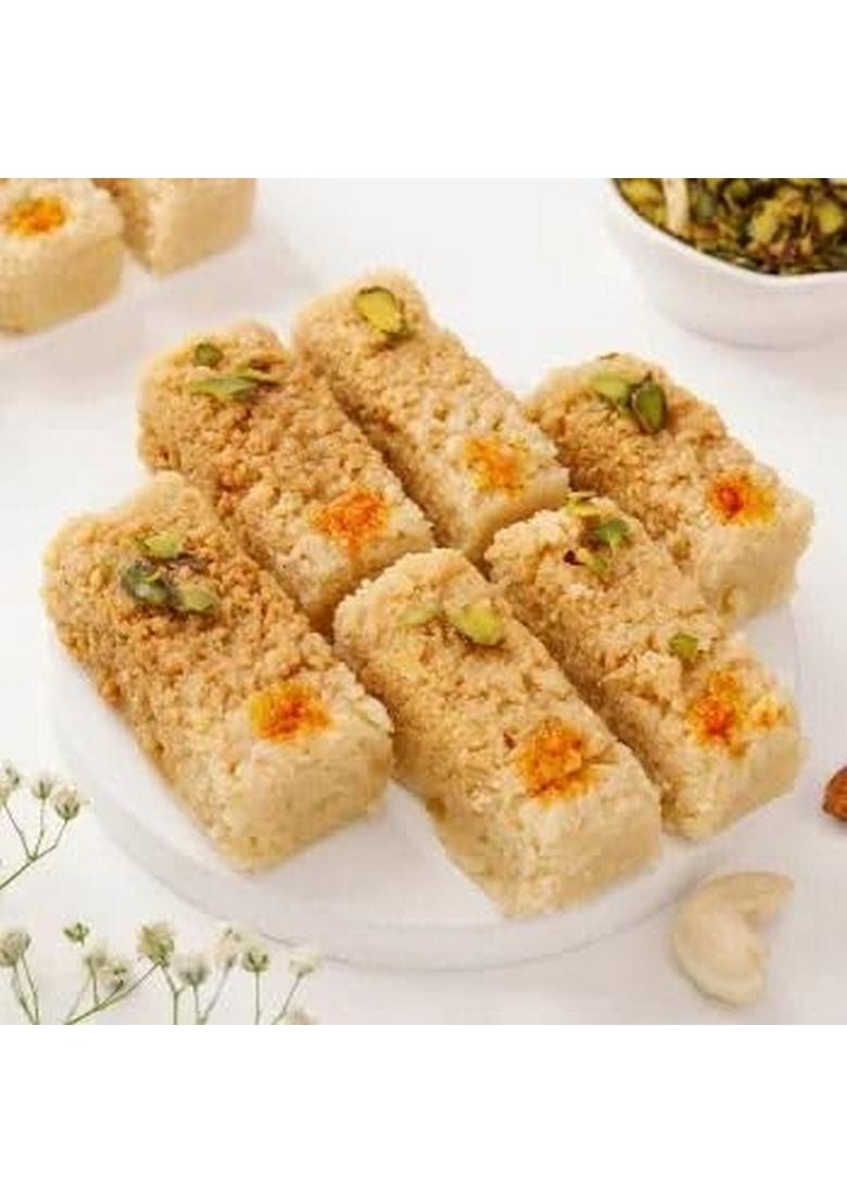 OM SWEETS & SNACKS Milk Cake Kaju Katli Combo | Traditional Indian Sweet Made with Cashew Nuts Mithai Gift Pack Premium Handcrafted Great For Special Occasions 400 g x 2