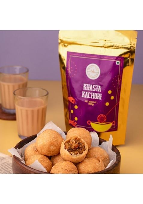 THE SWEET BLEND Namkeen Snacks Mix Pack of 5 | Farali Chivda, Khasta Kachori, Dry Samosa, Mathri, Diamond 800 g Crunchy Indian Diwali Gift Hamper Savory Box