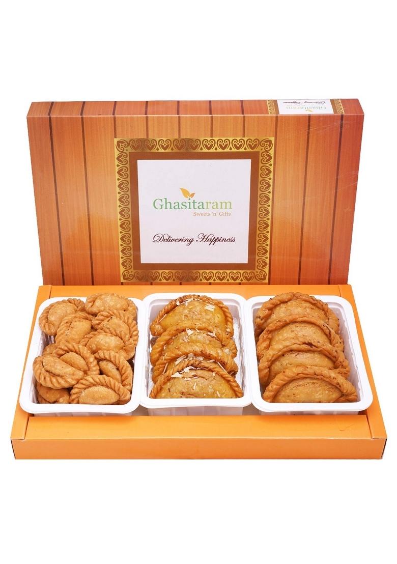 Ghasitaram Gifts Gift Holi Sweets, Gifts, Hamper Assorted Box of Traditional, Dry Sweet and Farsaan Gujiyas|Sweets Pack|Diwali Sweets|Indian Mithai|Diwali Sweets Box|Sweets
