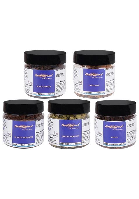 Goodspread Organically Grown Super Saver Combo Of 5 Spices Green Cardamom, Black Pepper, Clove & Cinnamon Sticks 50 Grams Each