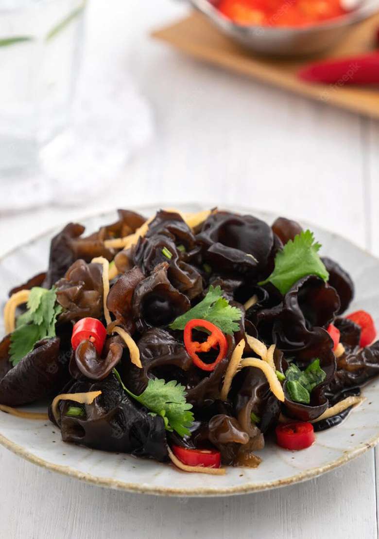 Urban Platter Edible Black Fungus Cloud Ear And Wood Mushrooms, 50 G - Indya