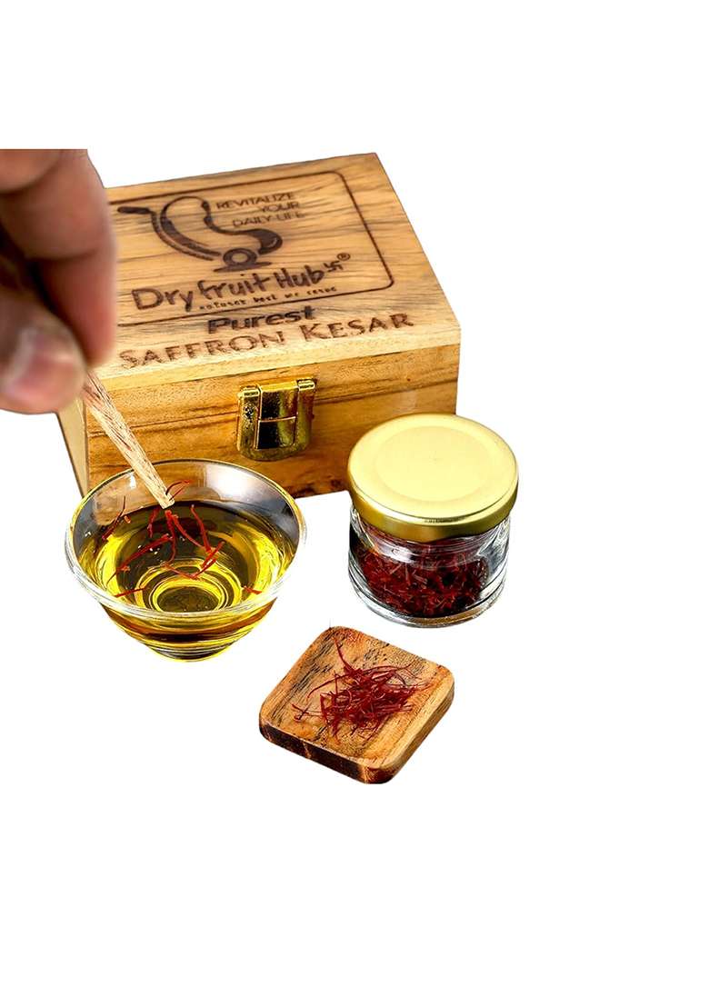 Dry Fruit Hub Pure Kashmiri Kesar Saffron Original 1Gm Kesor | Kumkumapoovu Grade A+++ Kasar With Antique Wooden Box Mongra Threads Natural, Handpicked & Aromatic Ideal For Sweets, Desserts Pooja - Indya