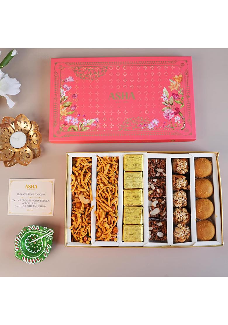 Asha Sweet Center Sweets Legacy Gift Hamper 800G |Premium Assorted Box | Traditional Indian Mithai Pack For Friends, Family & Corporate Gifting |Perfect Festive