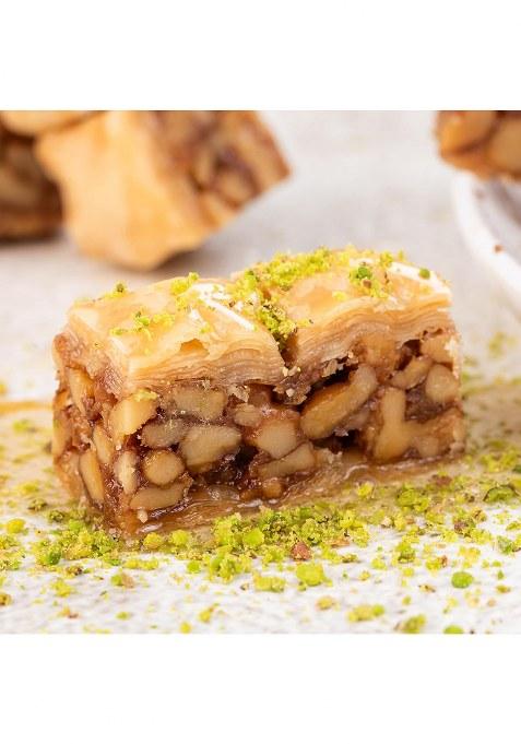 The Baklava Box Assorted Premium Baklavas And Imported Dry Fruits In Royal Red Gift With 2 Sets Of Rakhi (500Gms)