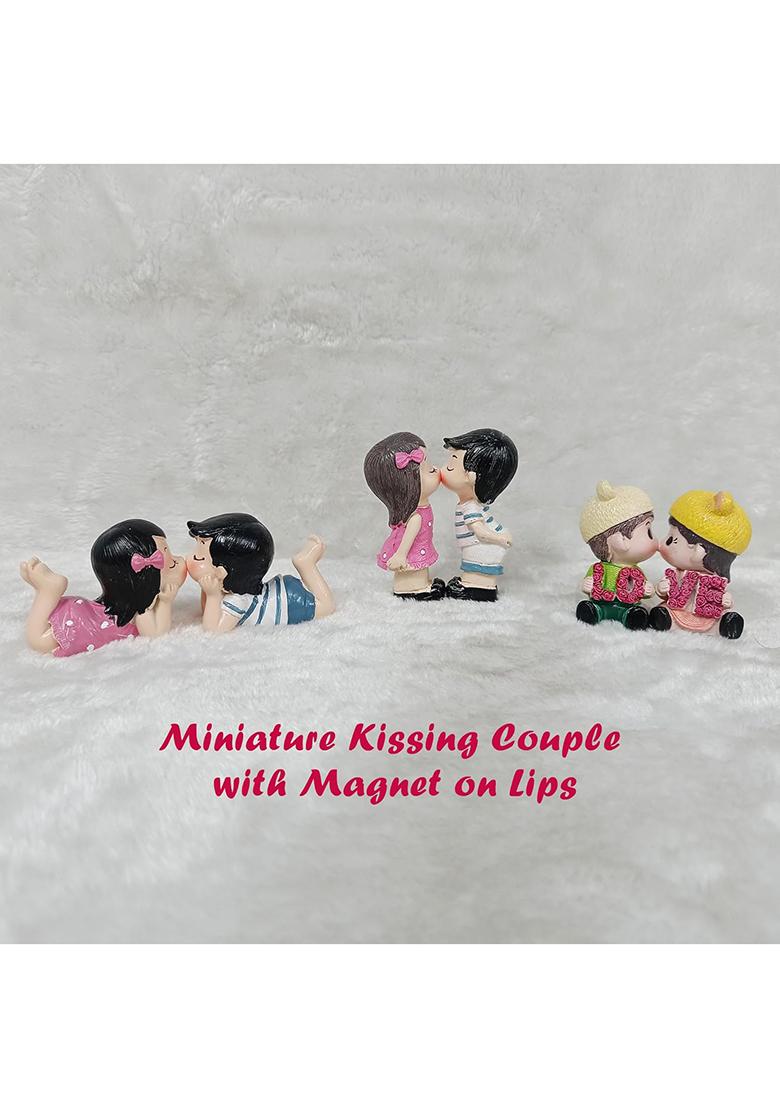 Chocoloony Valentine Gift Box | 2 Dairy Milk, Soft Toy, Love Kissing Couple For Girlfriend, Boyfriend, Wife And Husband Rose Day Chocolate Hamper