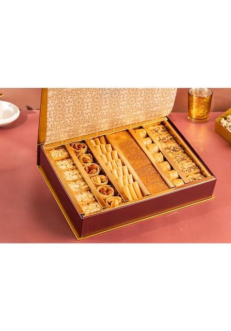 Gourmet Baklava Connoisseur Gift Hamper Box Premium Assorted Snacks & Sweets | Luxury Gifting For Festivals, Birthdays Corporate Events
