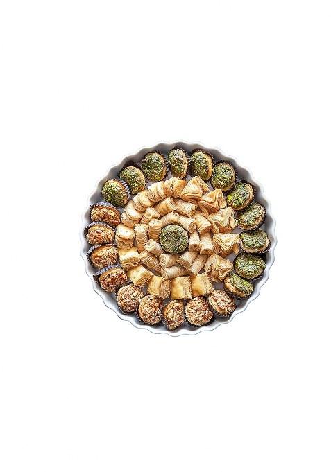 Dessert Drama Premium Gift Baklawa Sweets Baklava Filled With Dry Fruits