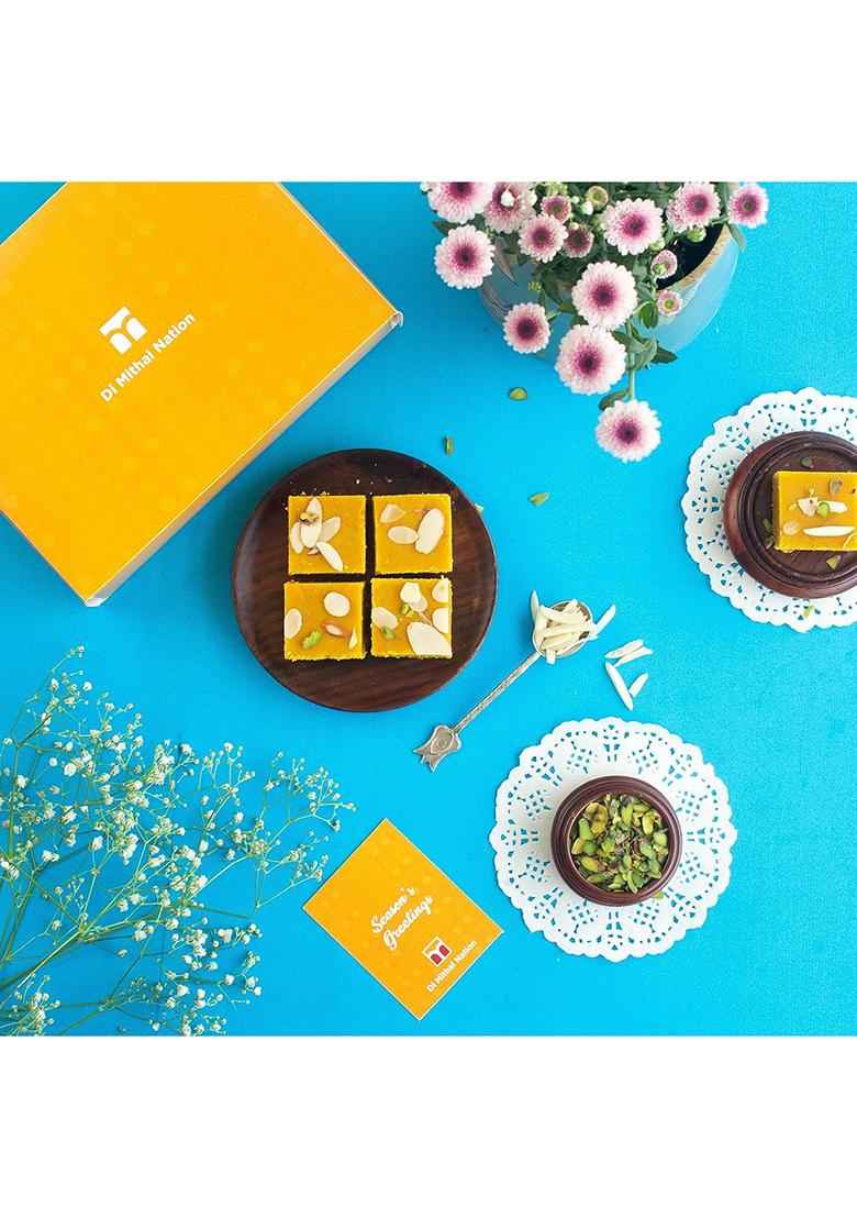 Di Mithai Nation Besan Chakki (200 Gram) With Green Padmini Red Bhaiya Bhabhi Rakhi Set Sweets Gift Pack