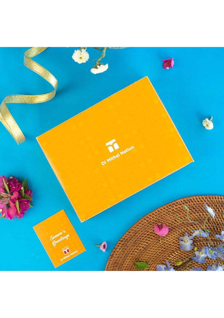 Di Mithai Nation Desi Ghee Soan Papdi Delicious Crispy & Flaky Traditional Indian Desert For Special Occasion (400 Gram)