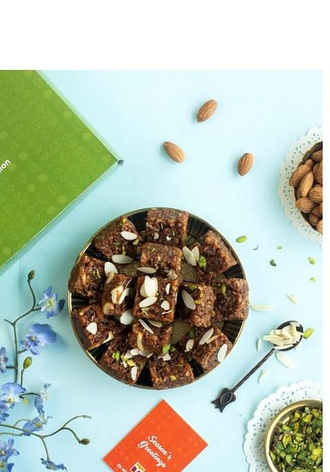 Di Mithai Nation Moong Thal (200 Gram) With Dhoda Burfi Traditional Delicious Indian Desert For Special Occasion