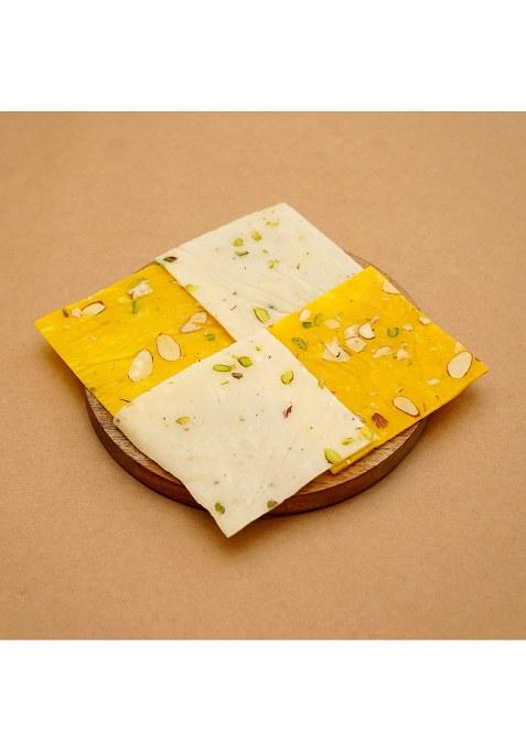 Jaiccha Ghasitaram Gifts Assorted Bombay Ice Halwa In Acrylic Box 250 Gms|Sweets Gift Pack|Diwali Sweets|Indian Mithai|Diwali Sweets Box|Sweets