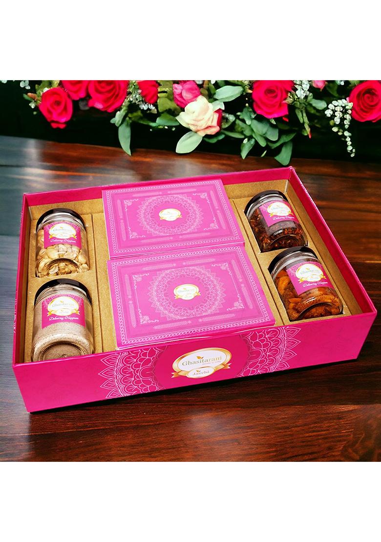 Jaiccha Ghasitaram Gifts Holi Sweets/Holi Hampers/Thandai Big Hamper Tray Of Assorted Sweet Gujiyas, Peanuts, Thandai, Mixed Nuts And Flavour|Gift Hamper|Diwali Gift Hamper|Food Hampers