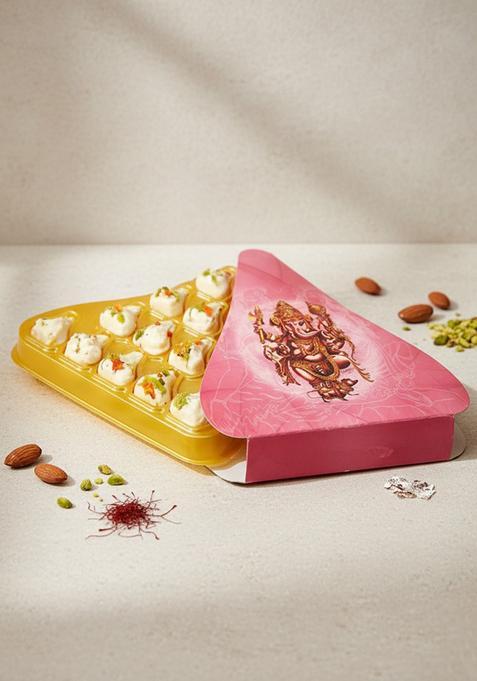 Ghasitaram Gifts Sweets Ganesha Chaturthi Modaks Fruit Chocolate