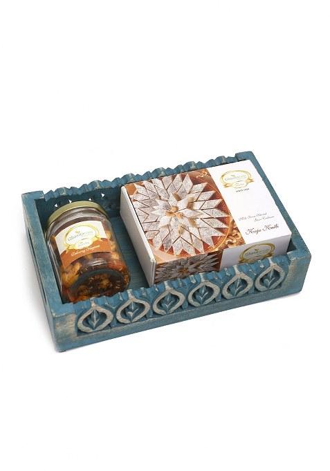 Jaiccha Ghasitaram Blue Wooden Tray With Kaju Katlis And Mix Dryfruits Jar|Dry Fruit Combo Pack Offer|Dry Gift Pack|Dry Box|Diwali Dry Box|