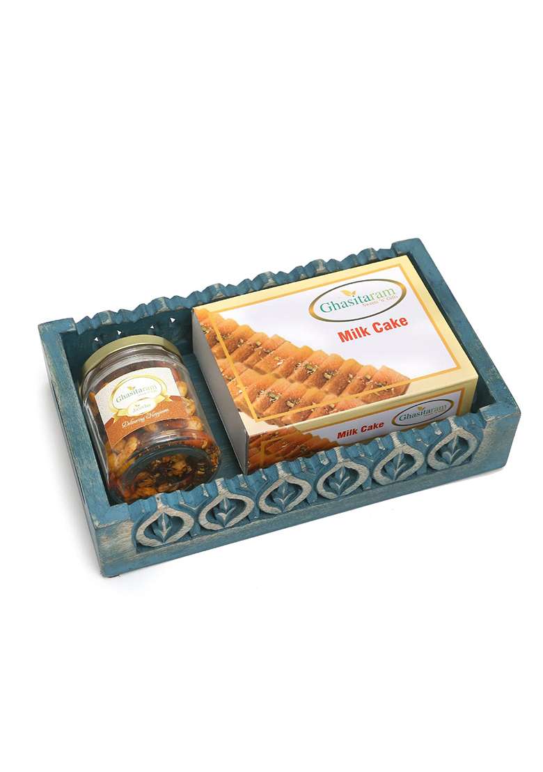Jaiccha Ghasitaram Blue Wooden Tray With Milk Cake And Mix Dryfruits Jar|Dry Fruit Combo Pack Offer|Dry Gift Pack|Dry Box|Diwali Dry Box| - Indya