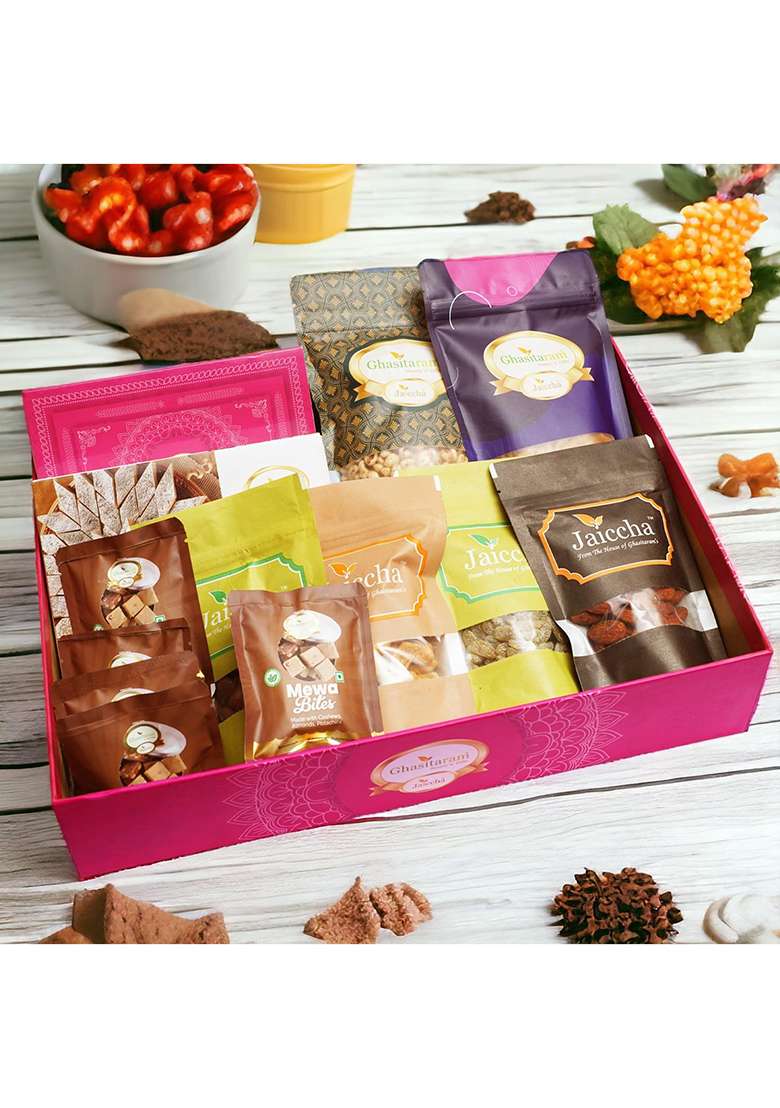 Jaiccha Gifts Ghasitaram Big Hamper Basket Of 13 Goodies | Gift Hamper| Diwali Hamper|Food Hampers|Gourmet Hampers| - Indya