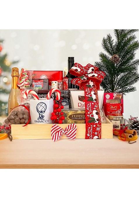 Angroos Luxury New Year Gift Hamper That Encloses Sweets, Drinks And Other Items Xmagb056